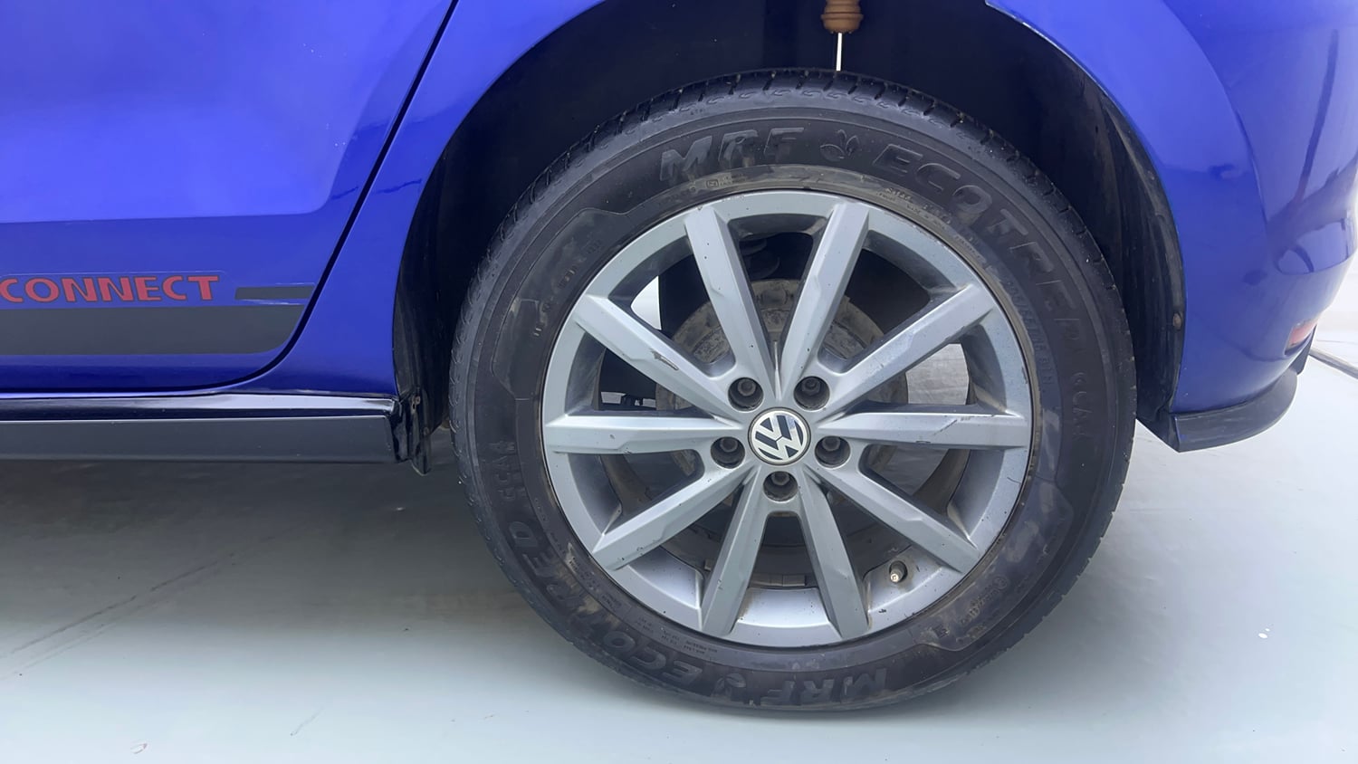 Used 2019 Volkswagen Polo Highline Plus 1.0 (P) 16 Alloy Petrol Manual tyres LEFT REAR TYRE RIM VIEW