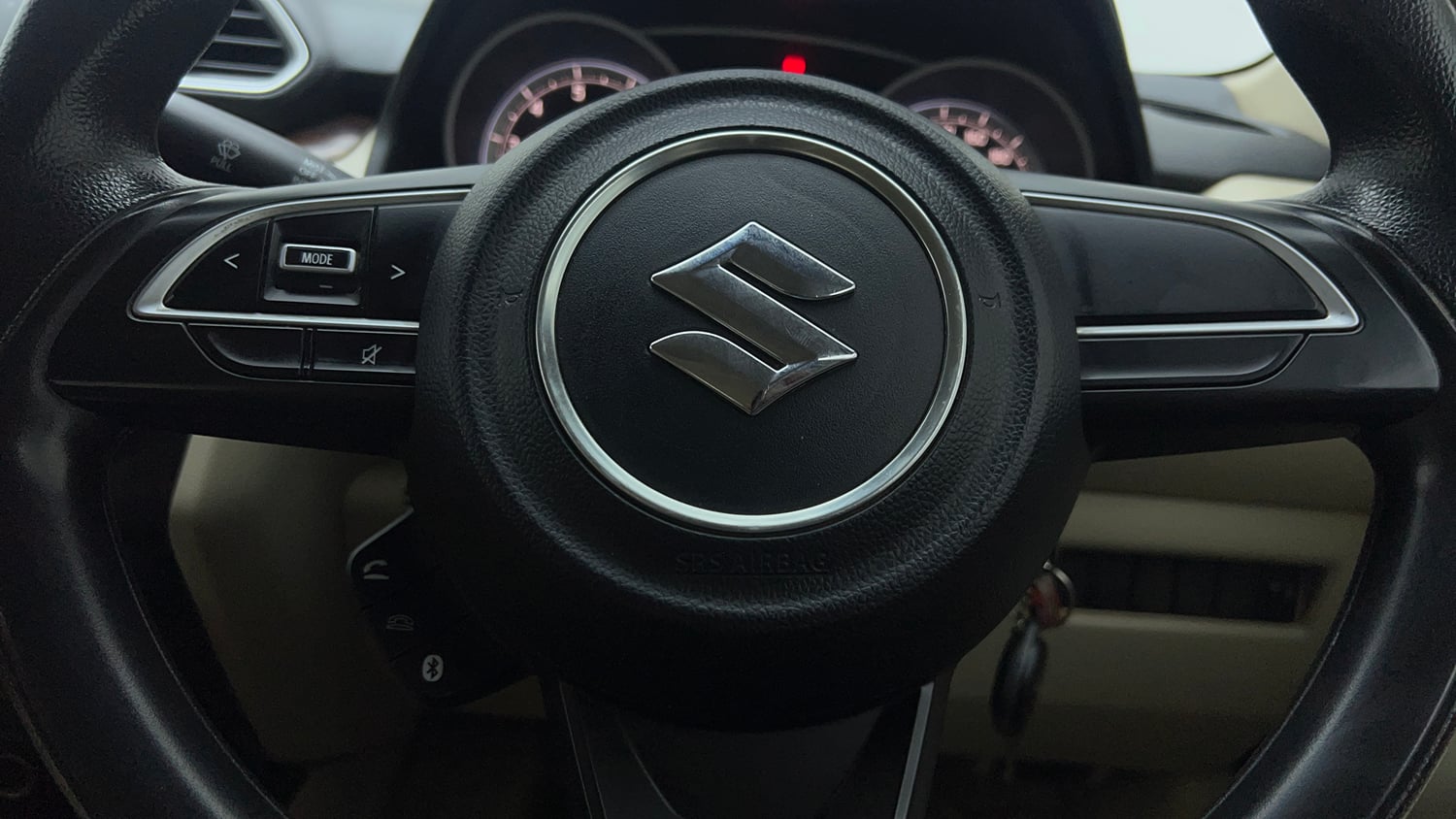 Used 2019 Maruti Suzuki Dzire VXi Petrol Manual top_features Steering mounted controls
