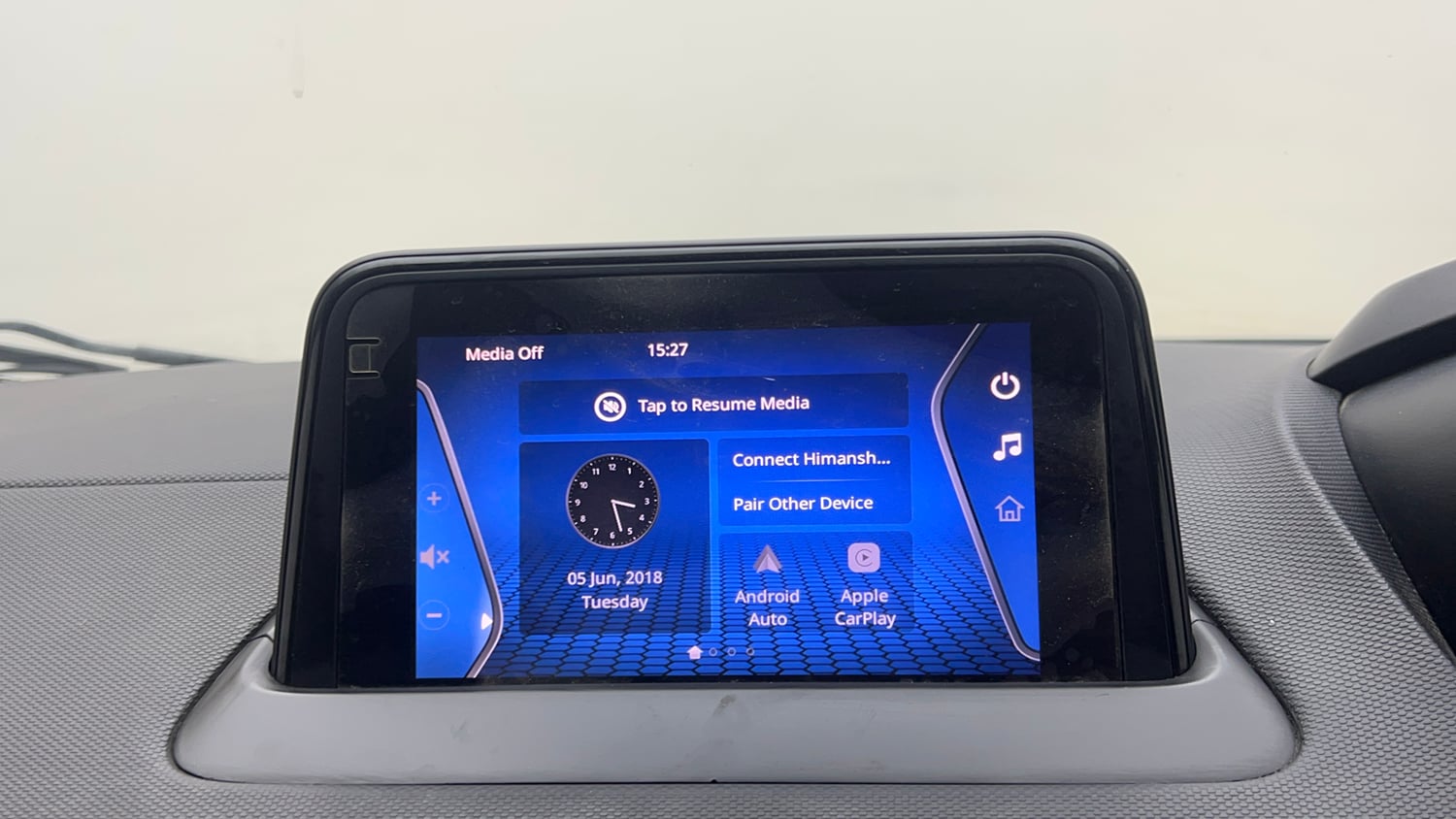Used 2020 Tata Nexon XZ Petrol Manual top_features Touch screen infotainment system