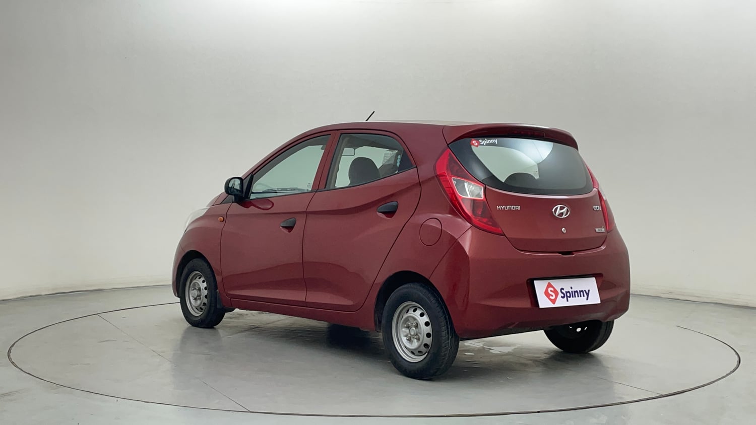 Used 2014 Hyundai Eon Era + Petrol Manual exterior LEFT REAR CORNER VIEW