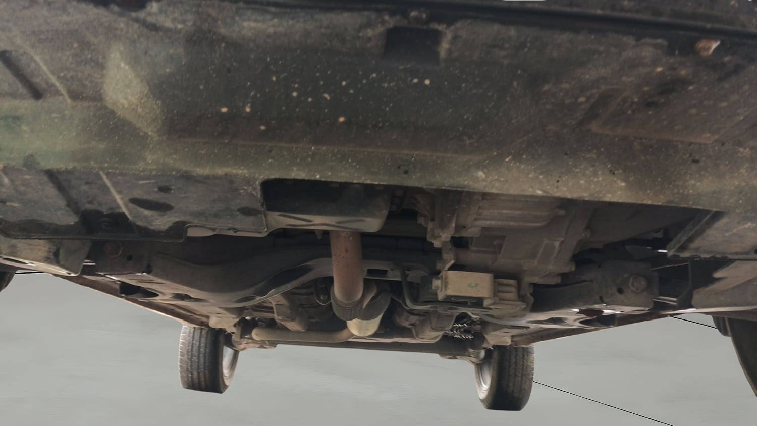 Used 2018 Tata Nexon XZ Plus Diesel Dual Tone Diesel Manual extra FRONT LEFT UNDERBODY VIEW
