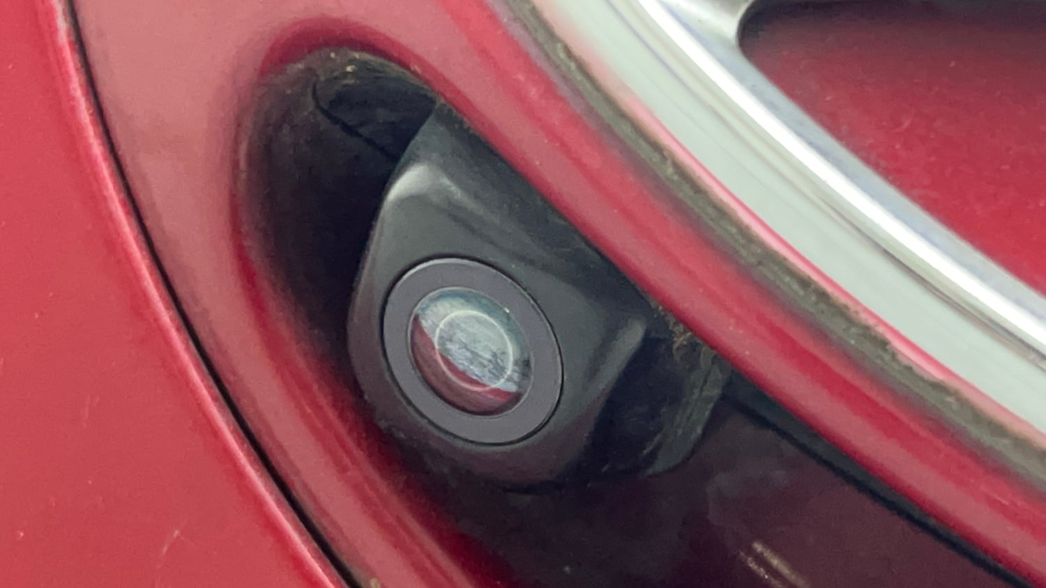 Used 2017 Hyundai Grand i10 Sportz (O) AT 1.2 Kappa VTVT Petrol Automatic top_features Rear camera