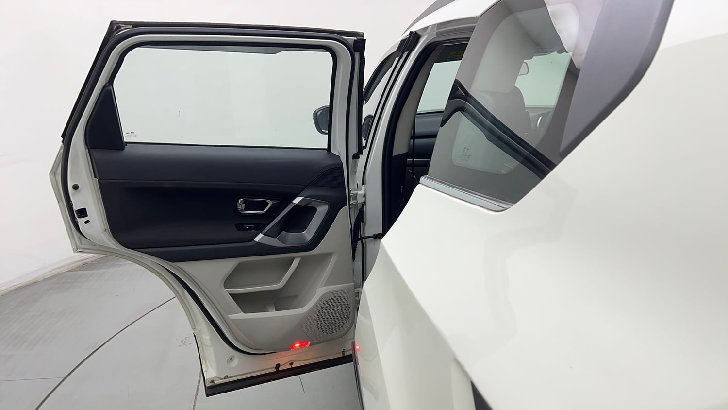 Used 2022 Tata Safari XTA Plus Diesel Automatic interior LEFT REAR DOOR OPEN VIEW