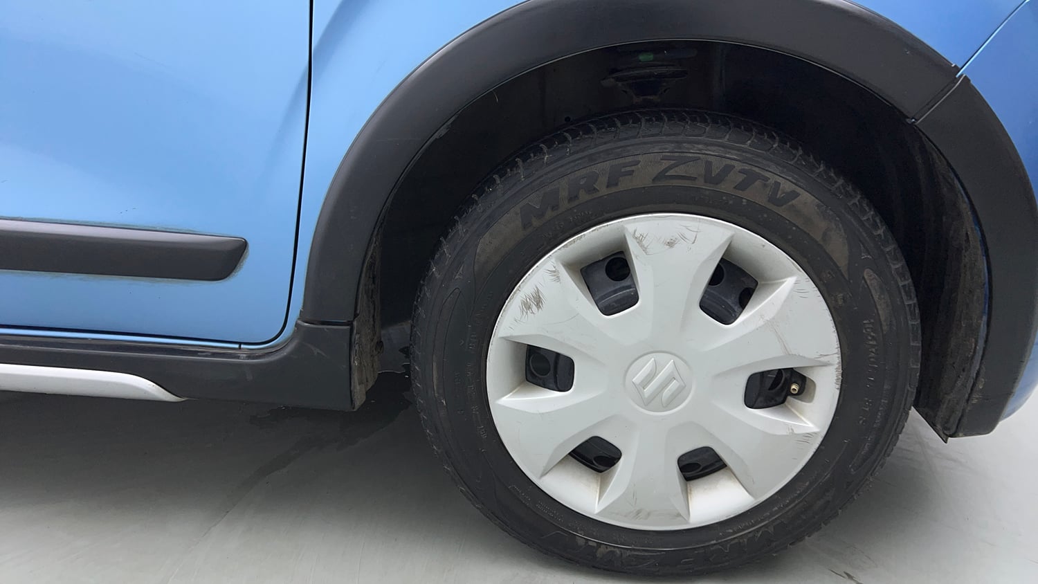 Used 2020 Maruti Suzuki Wagon R ZXi 1.2 Petrol Manual tyres RIGHT FRONT TYRE RIM VIEW