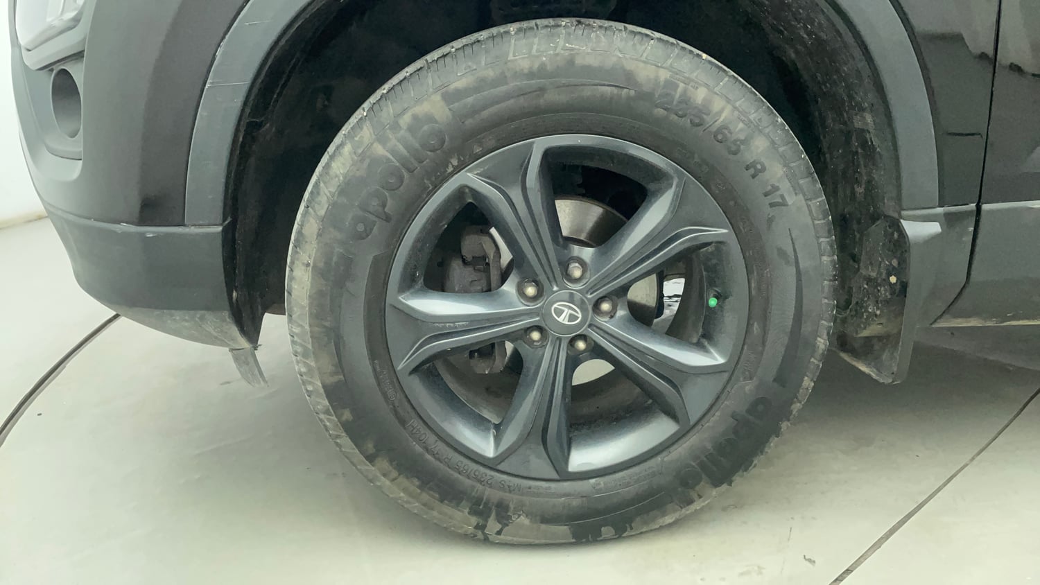 Used 2021 Tata Harrier XT Plus Dark Edition Diesel Manual tyres LEFT FRONT TYRE RIM VIEW