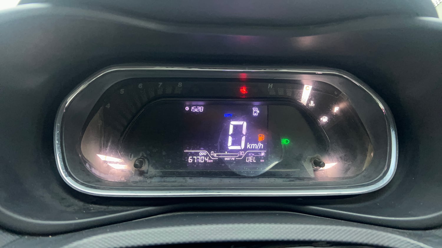 Used 2020 Tata Nexon XZ Petrol Manual interior CLUSTERMETER VIEW