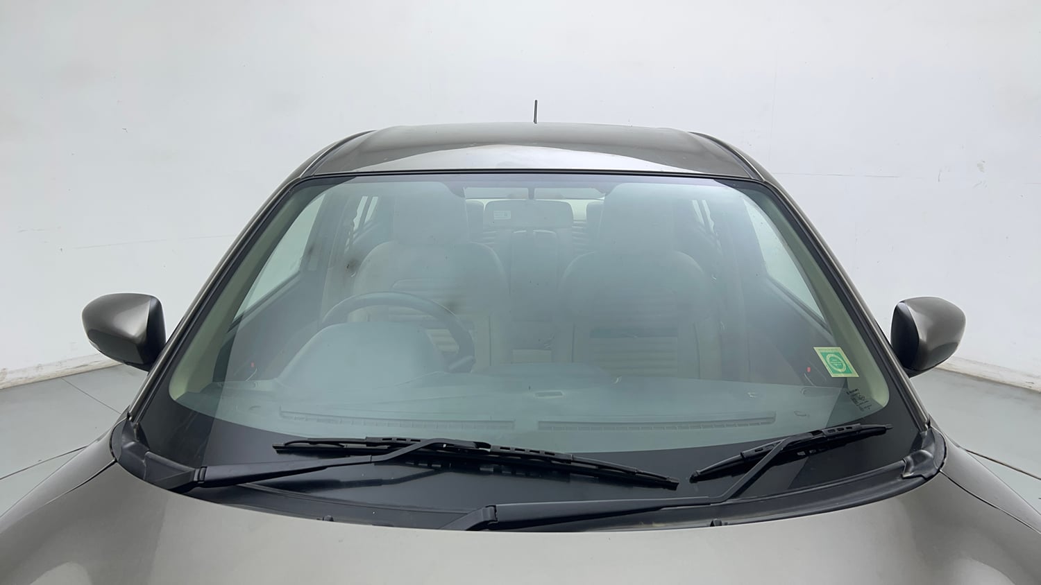 Used 2019 Maruti Suzuki Dzire VXi Petrol Manual exterior FRONT WINDSHIELD VIEW