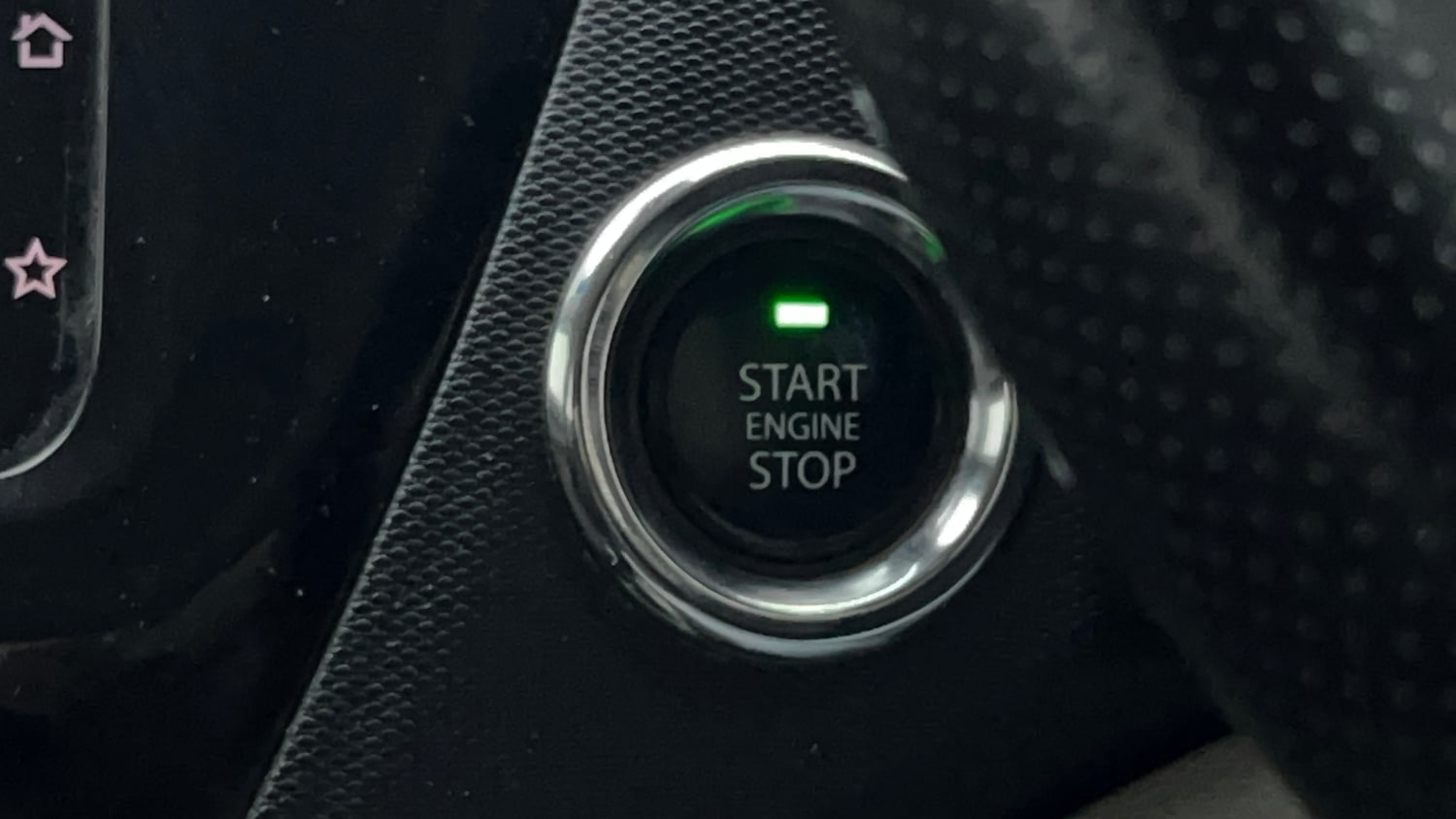 Used 2024 Tata Tigor XZ Plus CNG Cng Manual top_features Keyless start