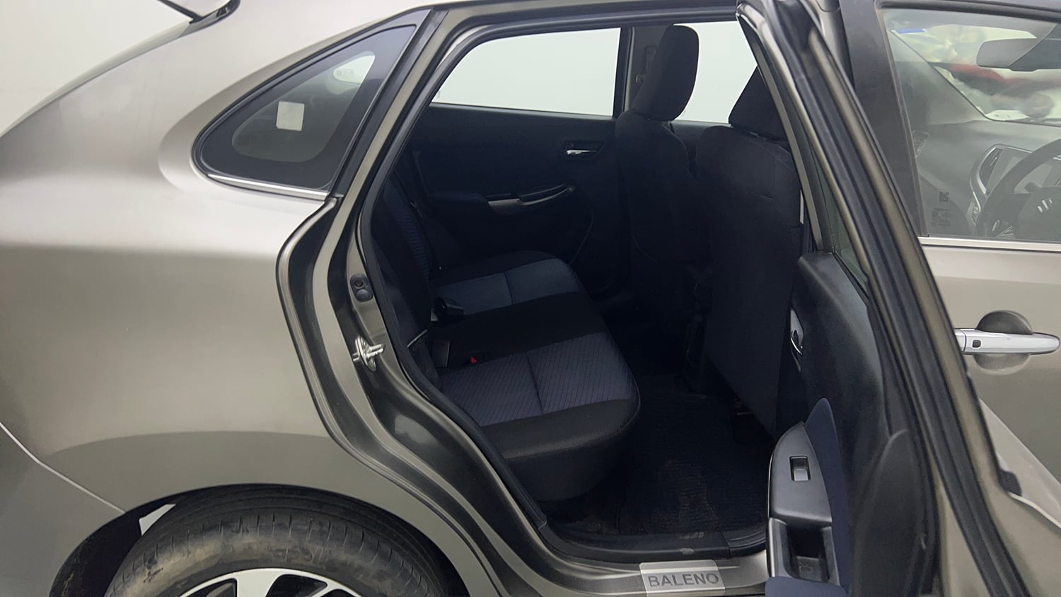 Used 2021 Maruti Suzuki Baleno Zeta Petrol Manual interior RIGHT SIDE REAR DOOR CABIN VIEW