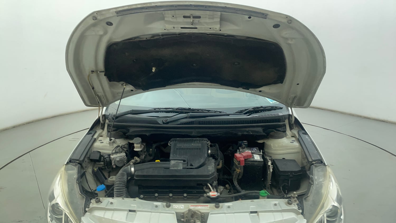 Used 2018 Maruti Suzuki Ciaz Delta 1.4 AT Petrol Automatic engine ENGINE & BONNET OPEN FRONT VIEW
