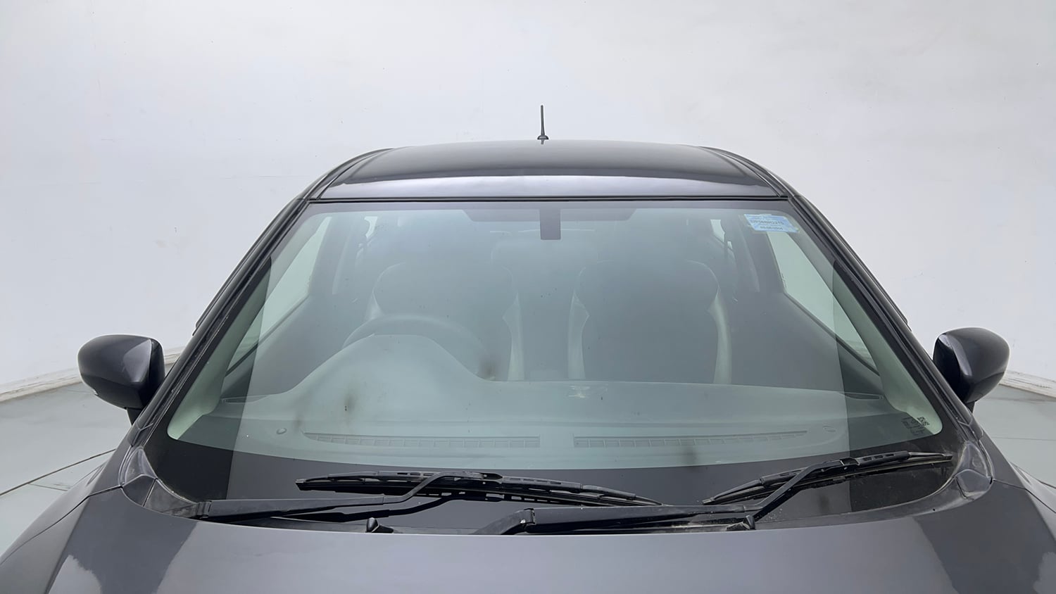 Used 2016 Maruti Suzuki Baleno Delta 1.2 Petrol Manual exterior FRONT WINDSHIELD VIEW