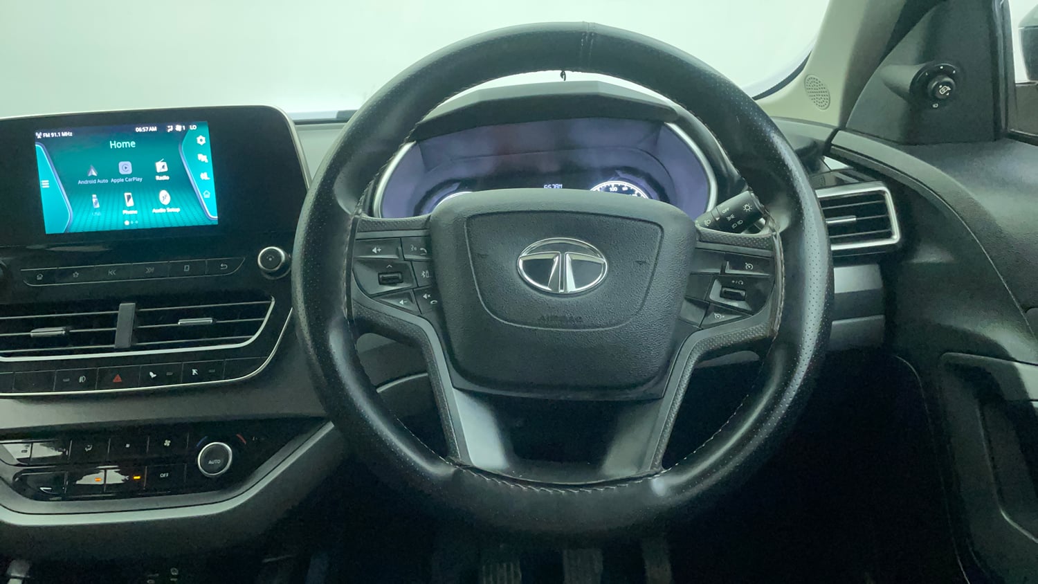 Used 2021 Tata Harrier XT Plus Dark Edition Diesel Manual interior STEERING VIEW