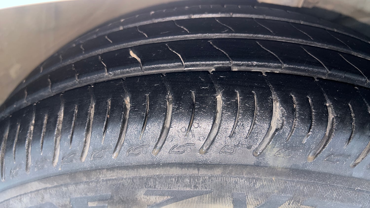 Used 2021 Maruti Suzuki Baleno Delta Petrol Manual tyres RIGHT FRONT TYRE TREAD VIEW