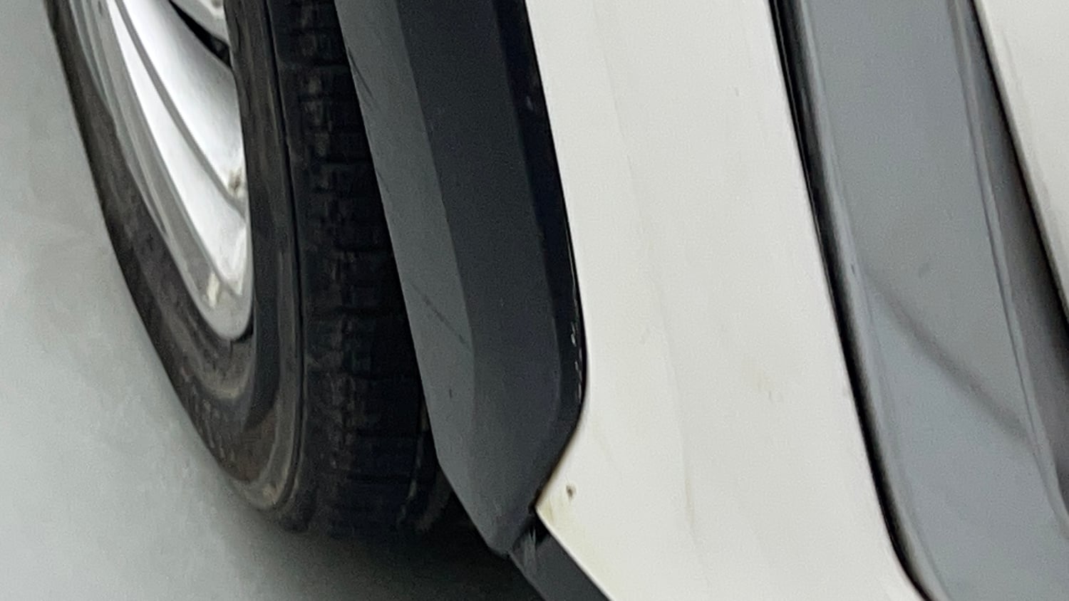 Used 2021 Nissan Magnite XL Petrol Manual dents MINOR SCRATCH