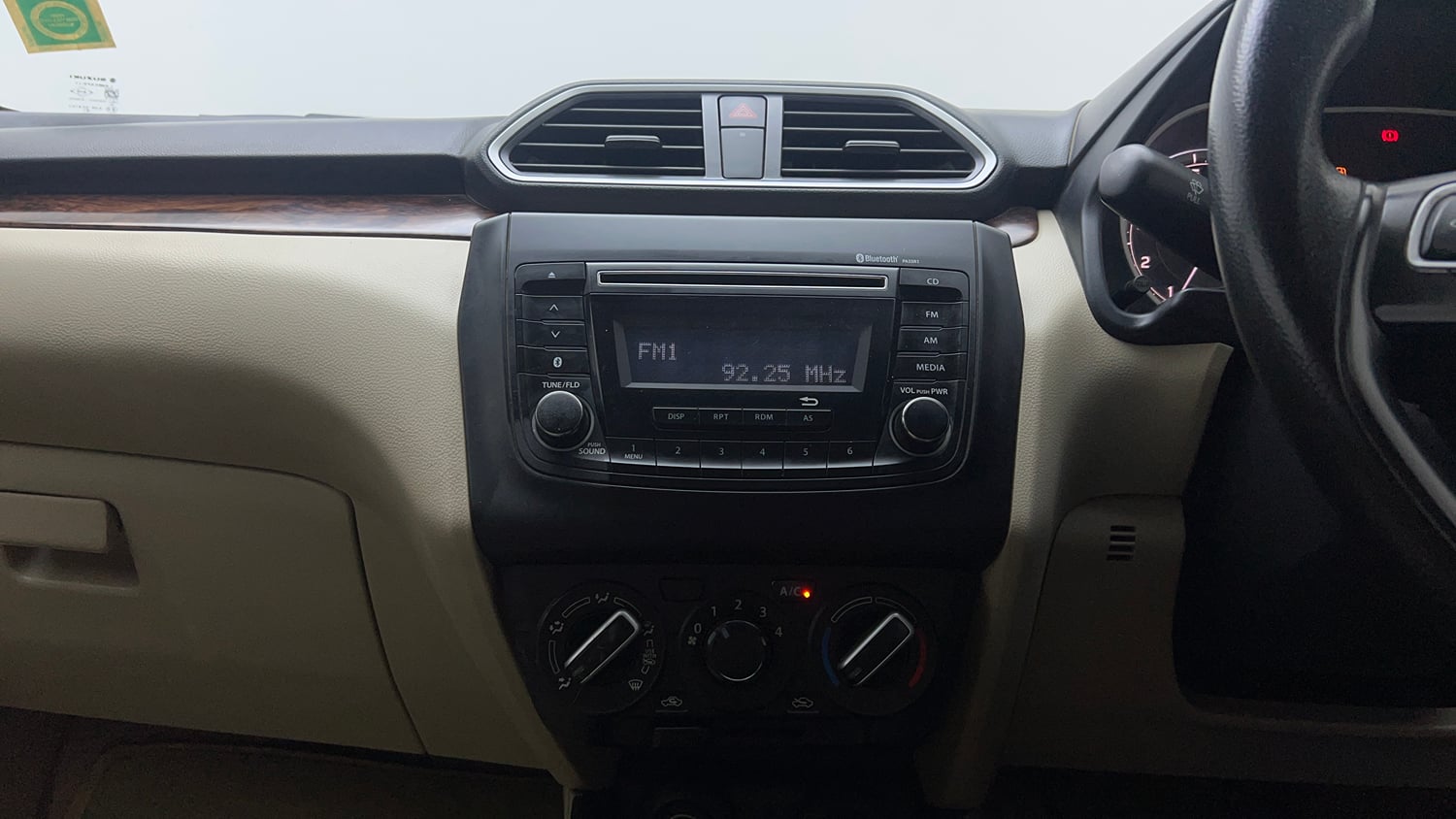 Used 2019 Maruti Suzuki Dzire VXi Petrol Manual interior MUSIC SYSTEM & AC CONTROL VIEW