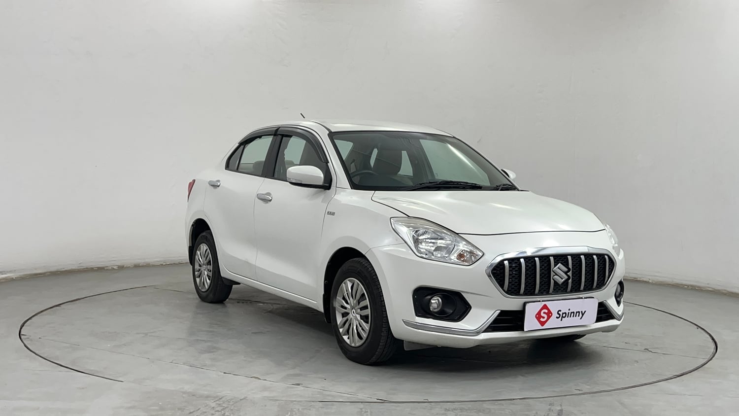 Used 2019 Maruti Suzuki Dzire VDi AMT Diesel Automatic exterior RIGHT FRONT CORNER VIEW