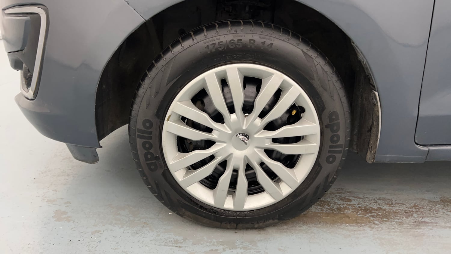 Used 2019 Ford Figo Aspire Trend Plus 1.5 TDCi Diesel Manual tyres LEFT FRONT TYRE RIM VIEW