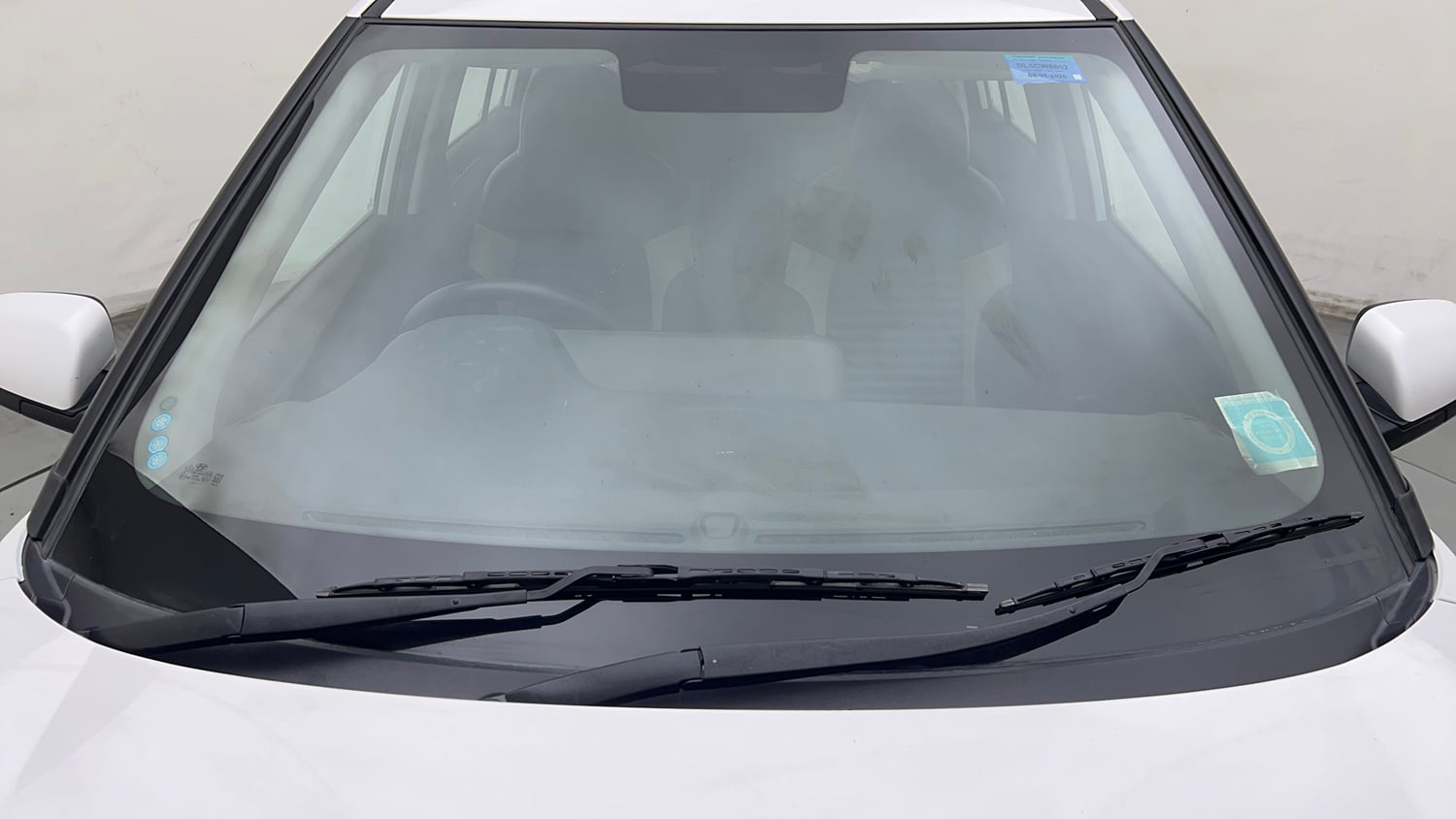 Used 2025 Hyundai Exter S 1.2 MT Petrol Manual exterior FRONT WINDSHIELD VIEW
