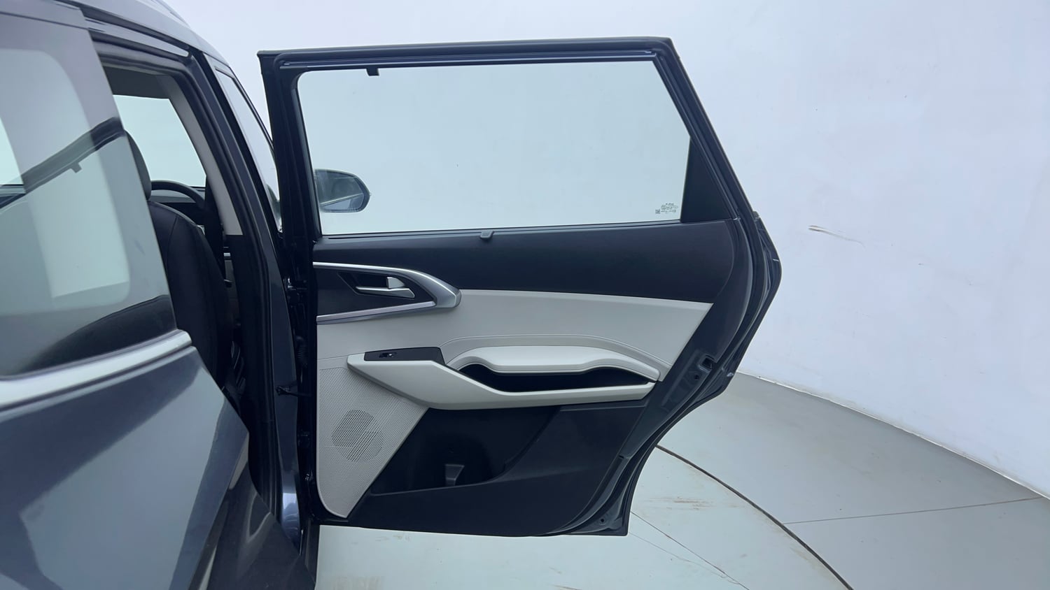 Used 2022 Kia Carens Prestige Plus 1.4 Petrol MT 7 STR Petrol Manual interior RIGHT REAR DOOR OPEN VIEW