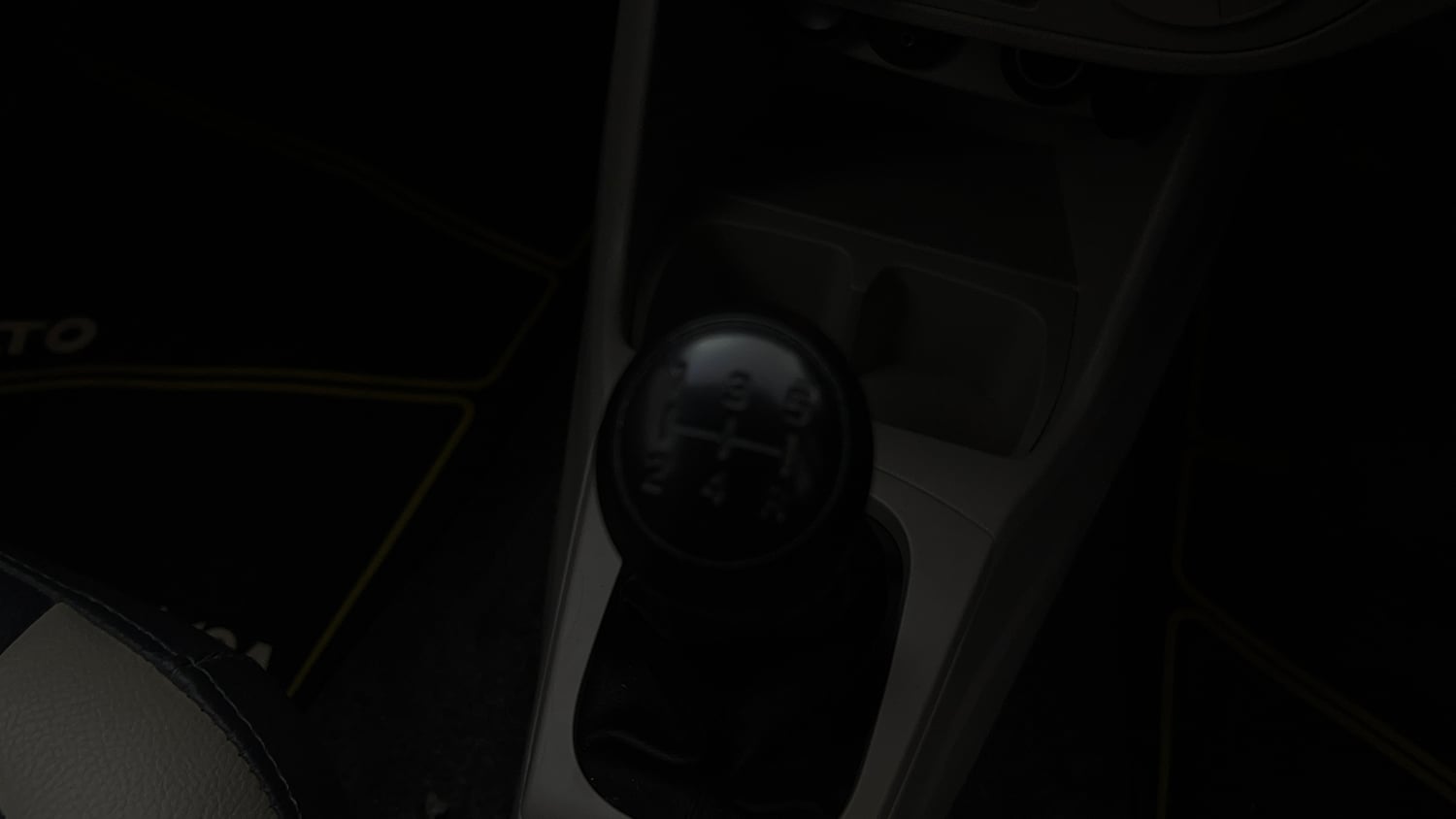 Used 2020 Maruti Suzuki Alto 800 Vxi Plus Petrol Manual interior GEAR  KNOB VIEW