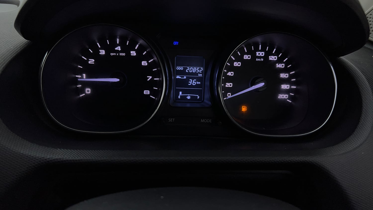 Used 2018 Tata Tiago Revotron XZ w/o Alloy Petrol Manual interior CLUSTERMETER VIEW