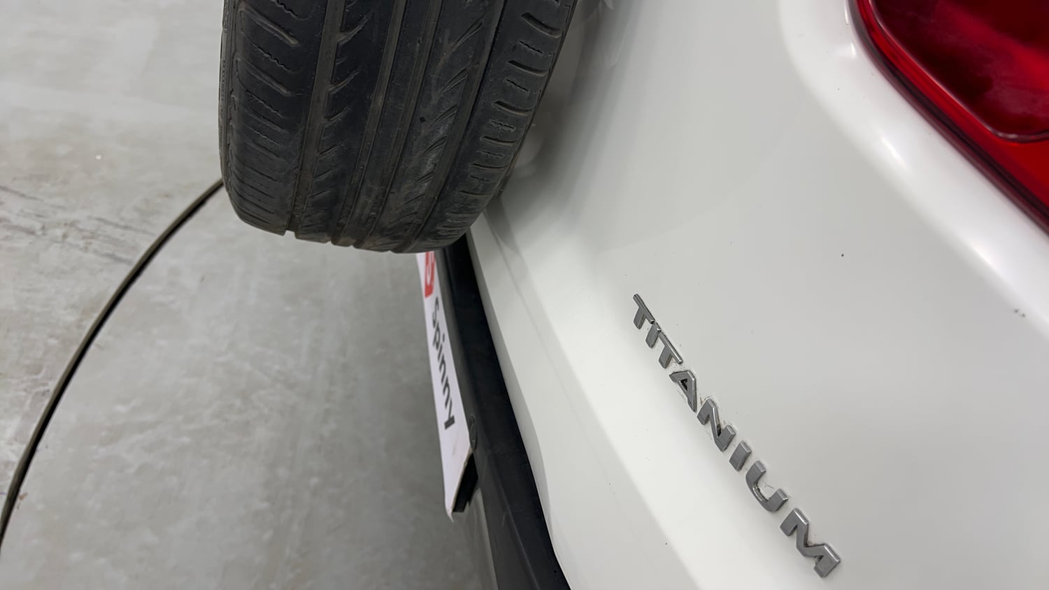 Used 2018 Ford EcoSport Titanium + 1.5L Ti-VCT AT Petrol Automatic dents MINOR DENT