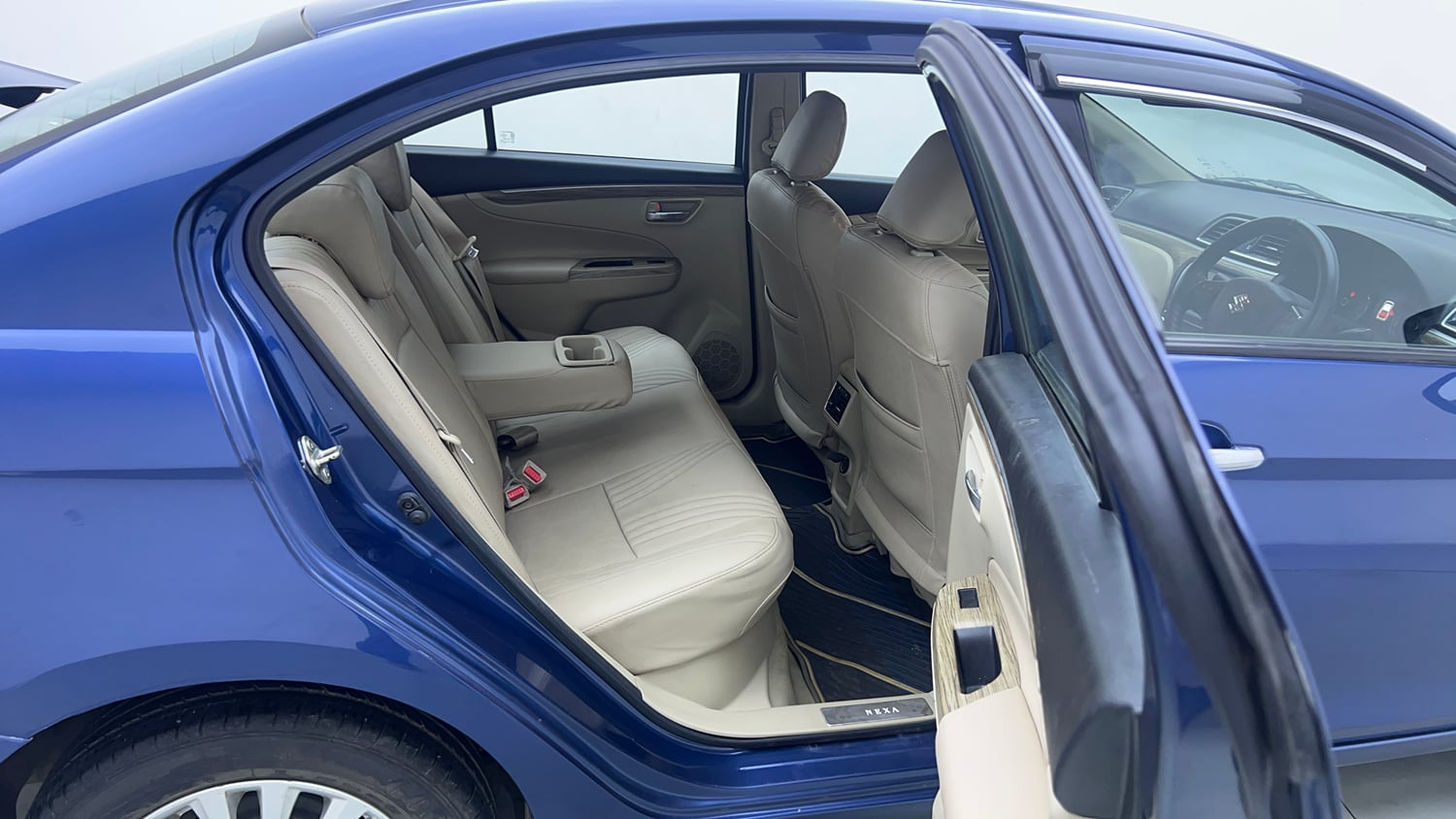 Used 2021 Maruti Suzuki Ciaz Zeta 1.5 AT Petrol Automatic interior RIGHT SIDE REAR DOOR CABIN VIEW
