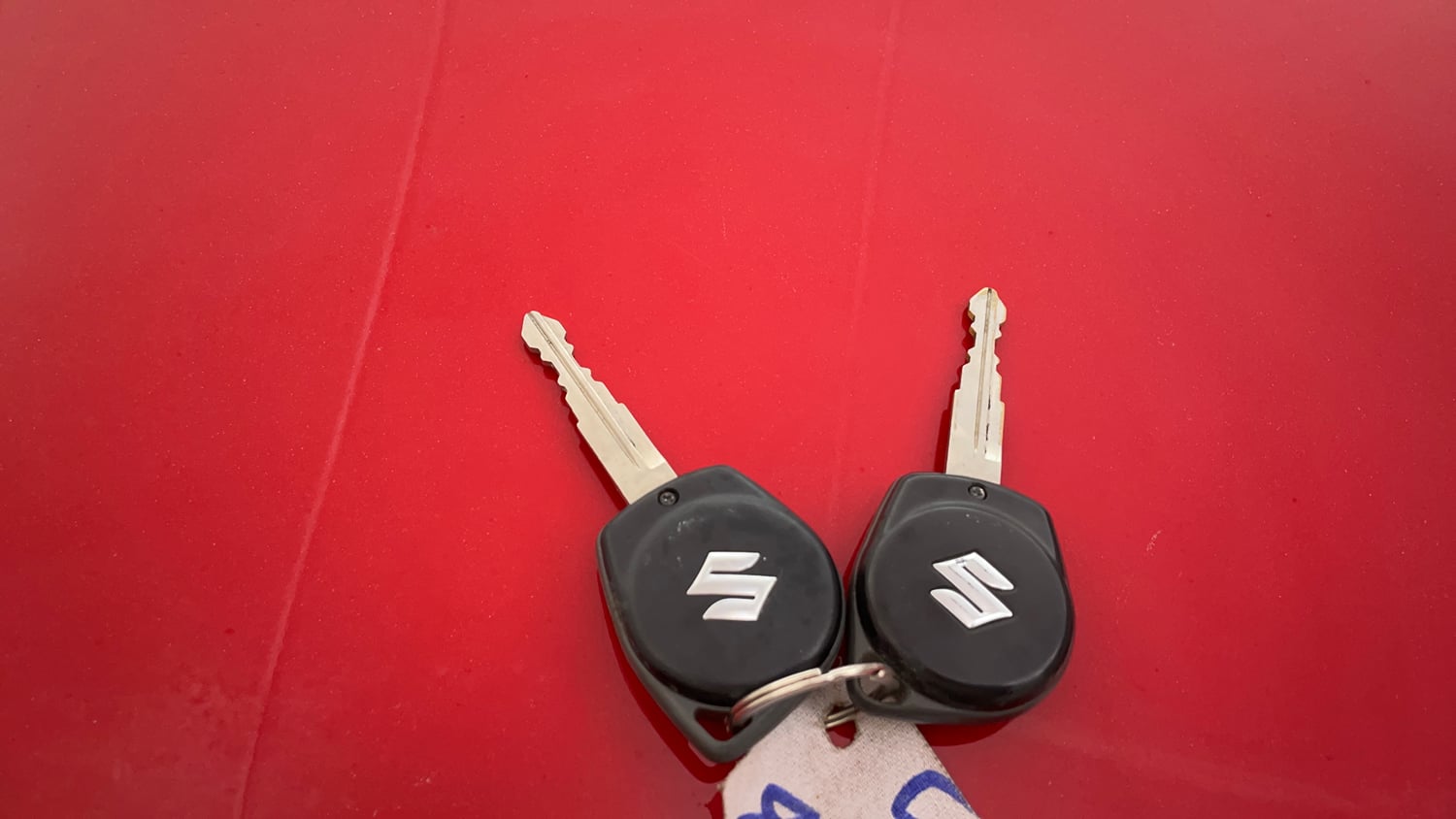 Used 2022 Maruti Suzuki Swift VXi AMT Petrol Automatic extra CAR KEY VIEW