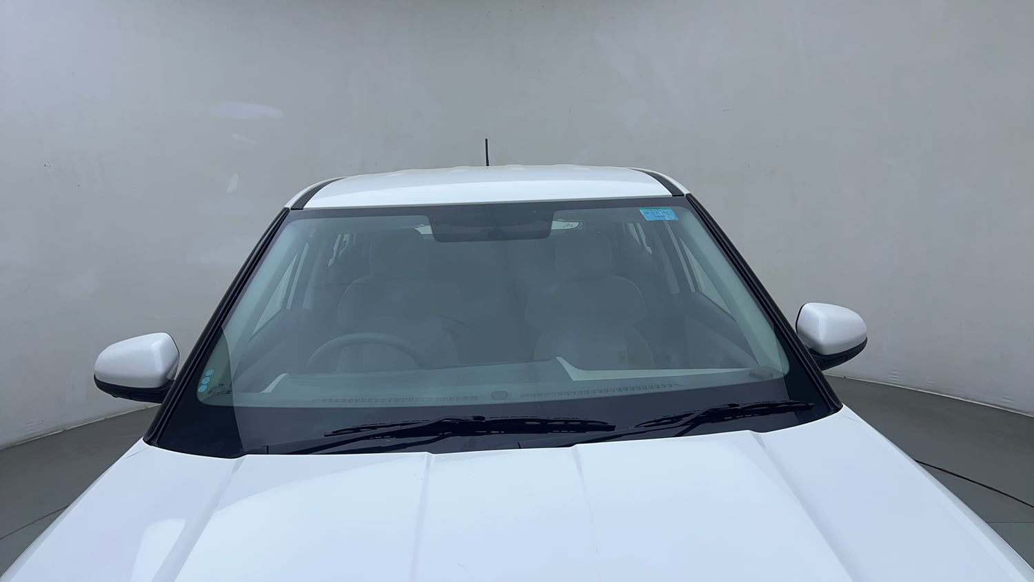 Used 2024 Hyundai Creta 1.5 MPi Petrol MT E Petrol Manual exterior FRONT WINDSHIELD VIEW