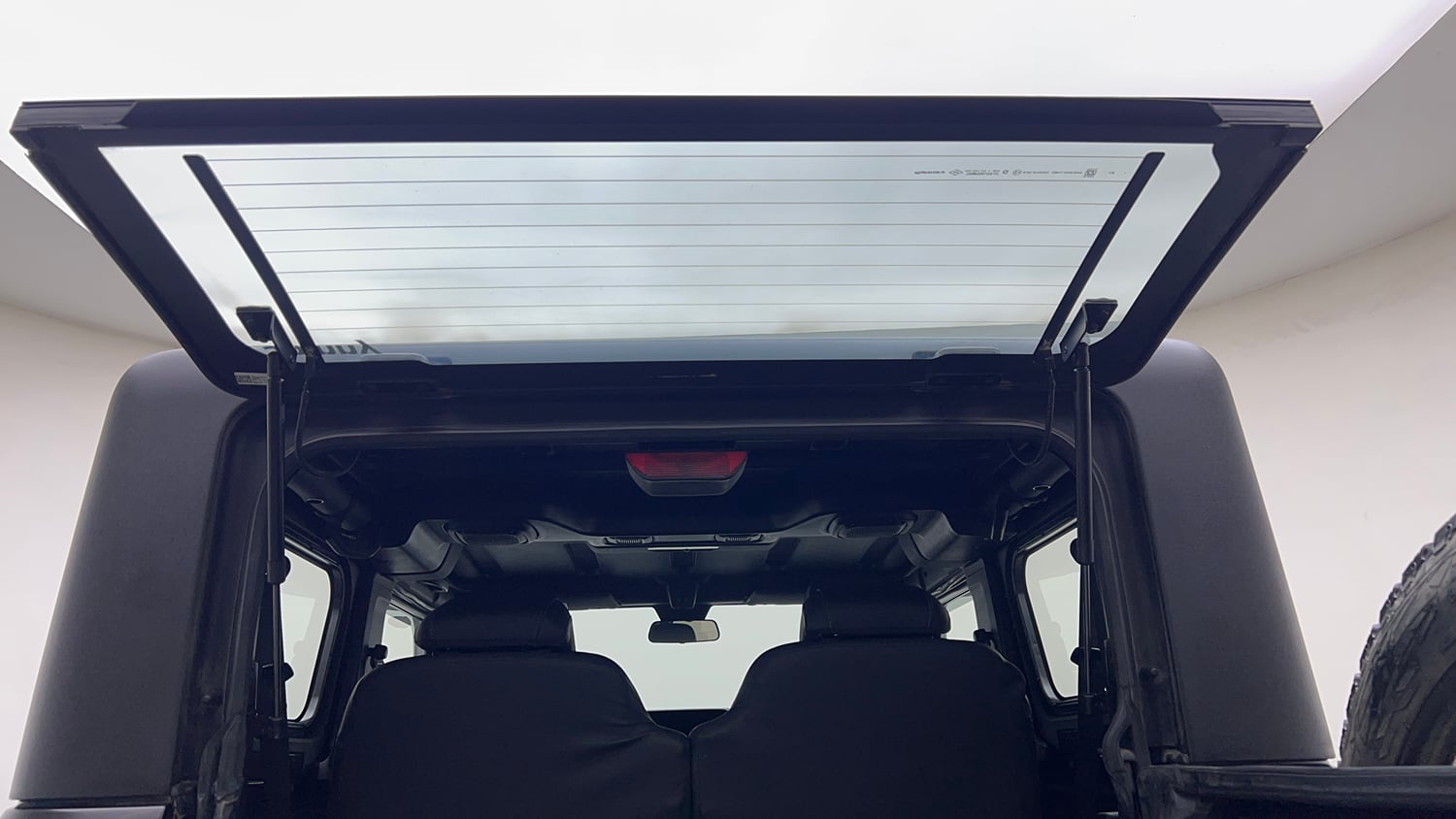 Used 2021 mahindra Thar LX Hard Top Petrol MT 4WD Petrol Manual interior DICKY DOOR OPEN VIEW