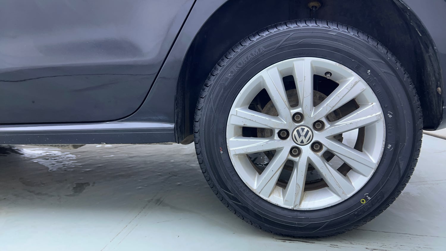 Used 2013 Volkswagen Polo Highline1.2L (P) Petrol Manual tyres LEFT REAR TYRE RIM VIEW