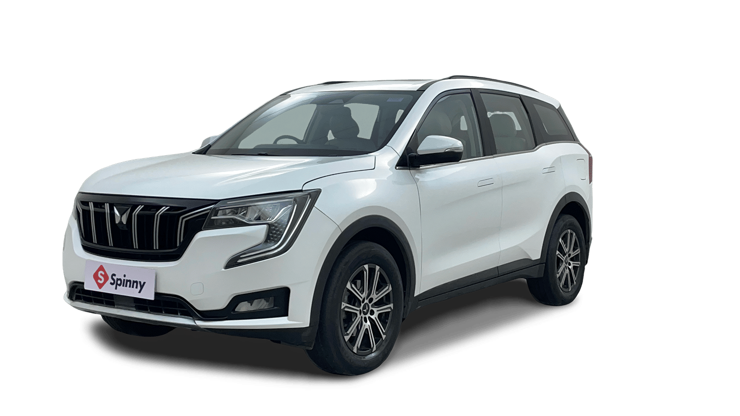 Used 2025 Mahindra XUV700 AX7 Petrol MT 7 STR Petrol Manual Image