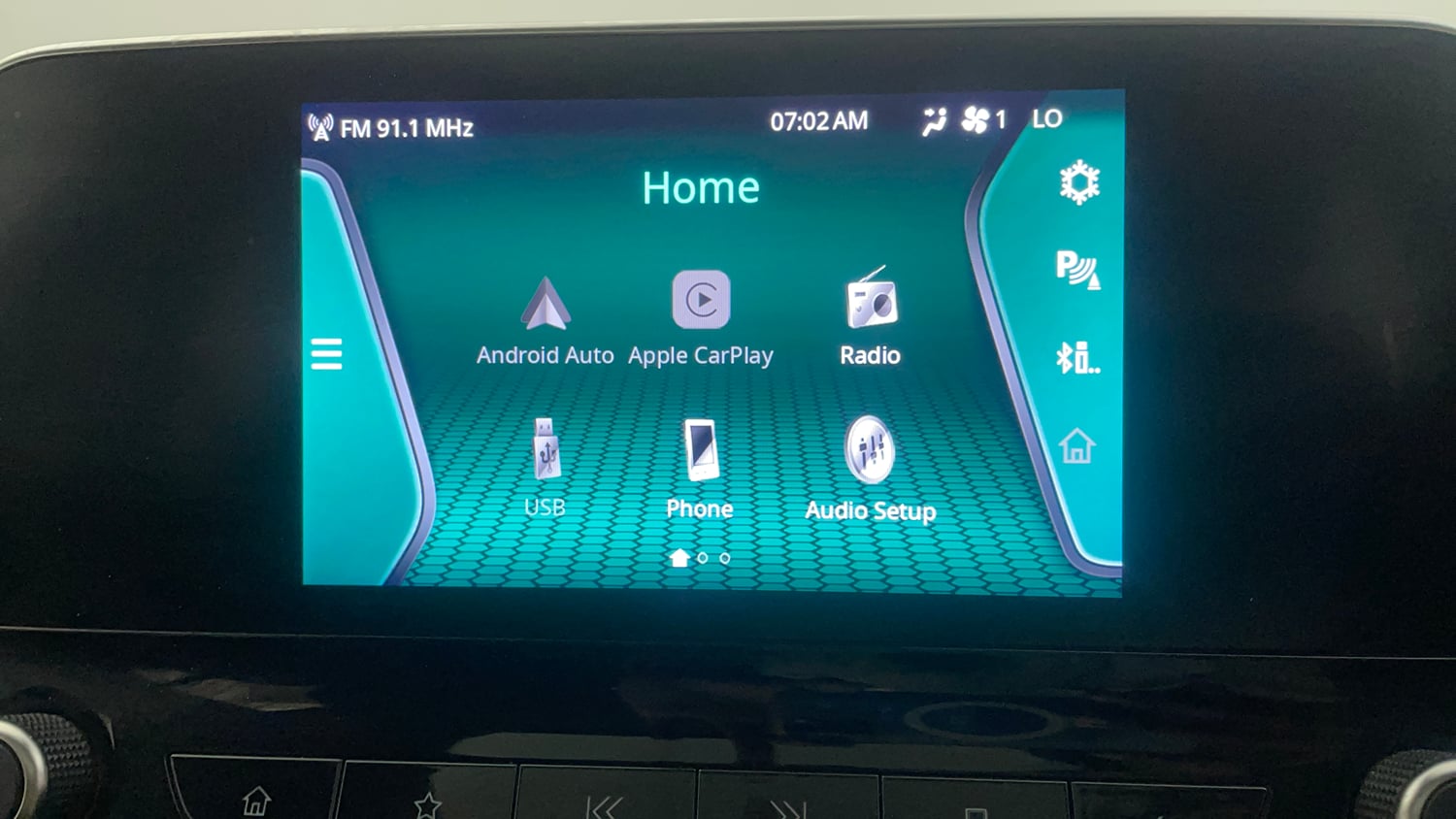 Used 2021 Tata Harrier XT Plus Dark Edition Diesel Manual top_features Integrated (in-dash) music system