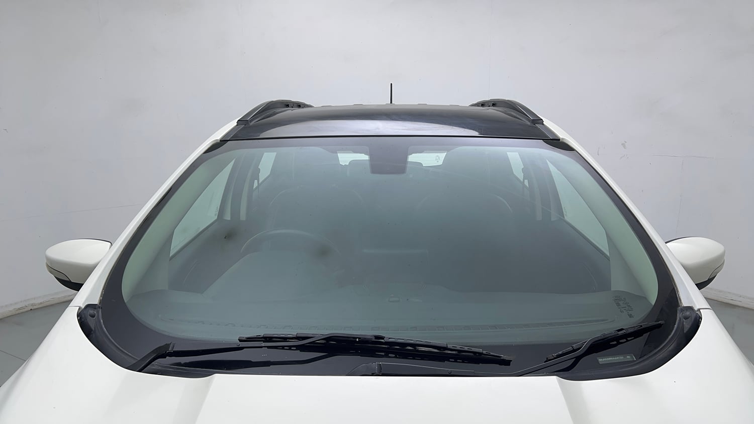 Used 2018 Ford EcoSport Titanium + 1.5L Ti-VCT Petrol Manual exterior FRONT WINDSHIELD VIEW