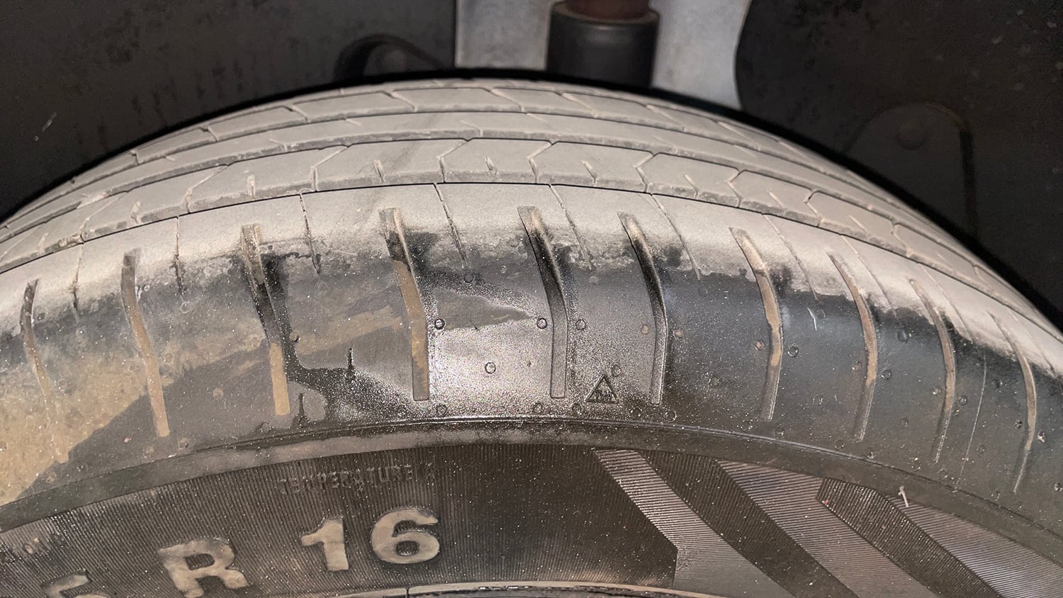 Used 2022 Hyundai Creta EX 1.5 Petrol Petrol Manual tyres LEFT REAR TYRE TREAD VIEW