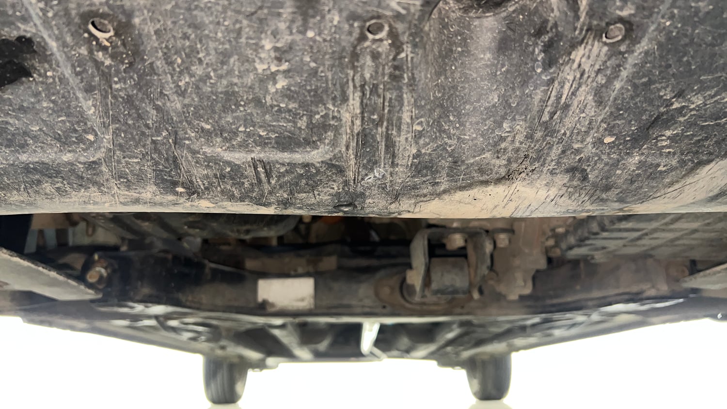 Used 2018 Hyundai Elite i20 Asta 1.2 AT Petrol Automatic extra FRONT LEFT UNDERBODY VIEW