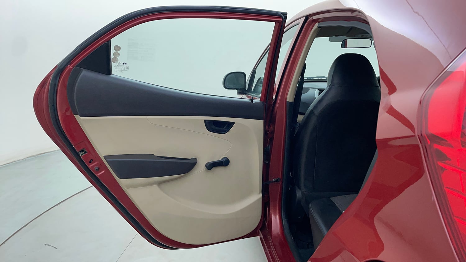 Used 2014 Hyundai Eon Era + Petrol Manual interior LEFT REAR DOOR OPEN VIEW