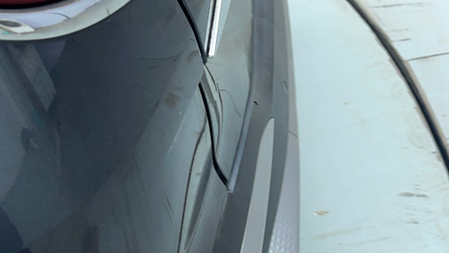Used 2022 Kia Carens Prestige Plus 1.4 Petrol MT 7 STR Petrol Manual dents MINOR SCRATCH