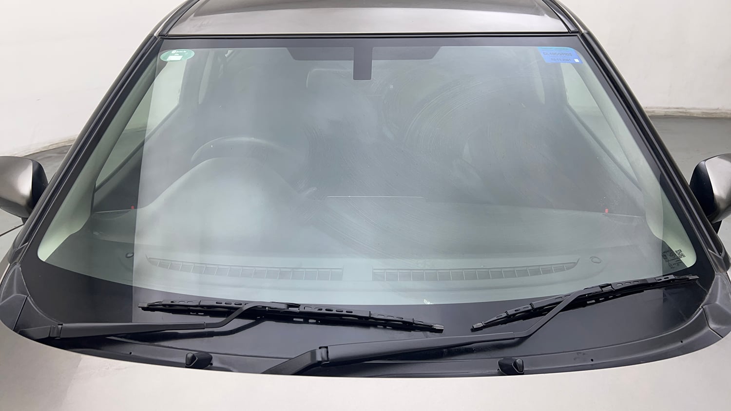 Used 2021 Maruti Suzuki Baleno Zeta Petrol Manual exterior FRONT WINDSHIELD VIEW