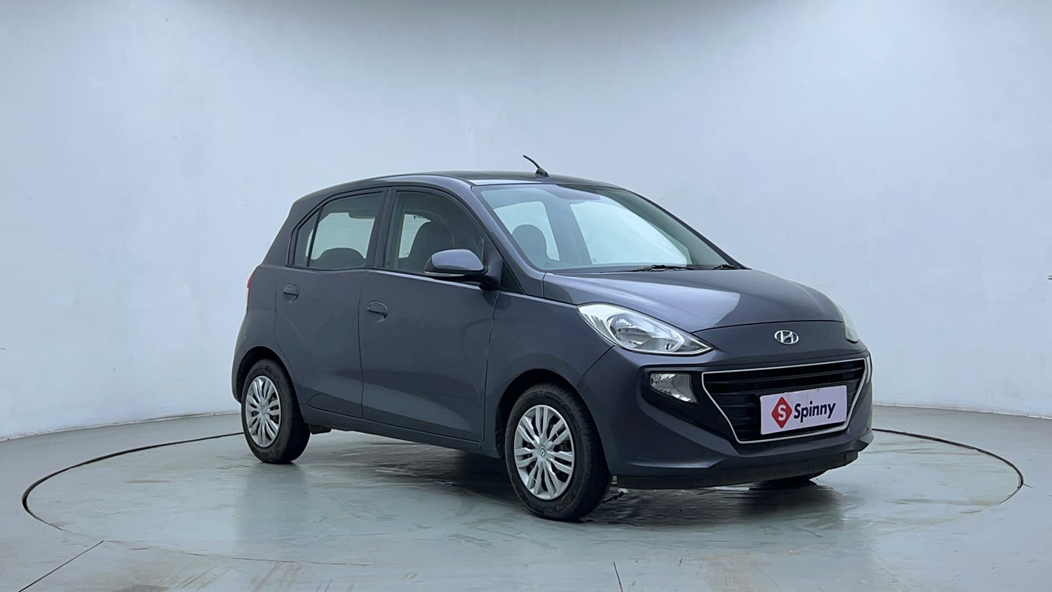 Used 2019 Hyundai Santro Sportz CNG Cng Manual exterior RIGHT FRONT CORNER VIEW