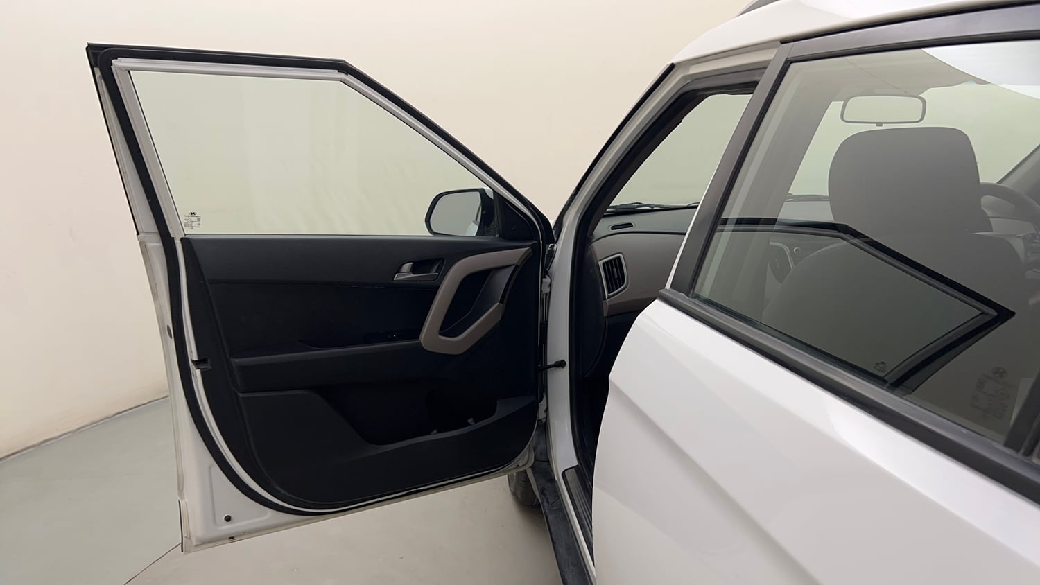 Used 2016 Hyundai Creta 1.6 SX Plus AT Petrol Petrol Automatic interior LEFT FRONT DOOR OPEN VIEW
