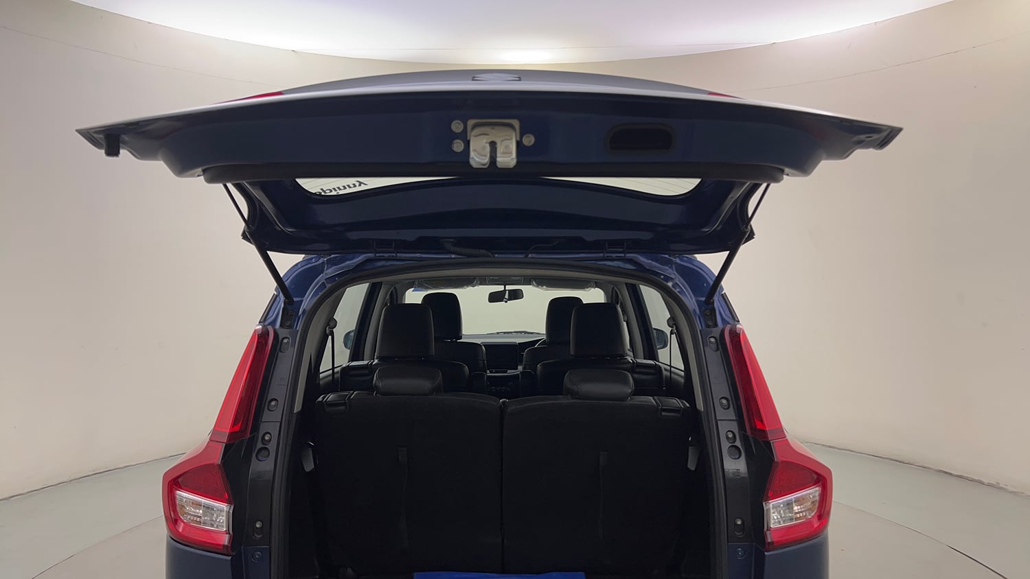 Used 2020 Maruti Suzuki XL6 Alpha AT Petrol Petrol Automatic interior DICKY DOOR OPEN VIEW