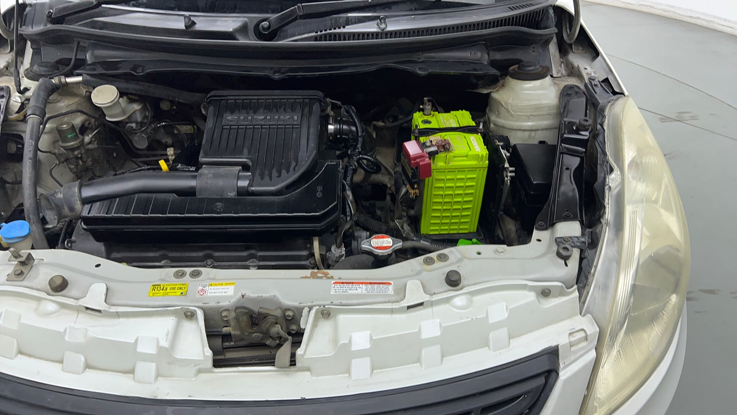 Used 2014 Maruti Suzuki Swift Dzire VXI Petrol Manual engine ENGINE LEFT SIDE VIEW