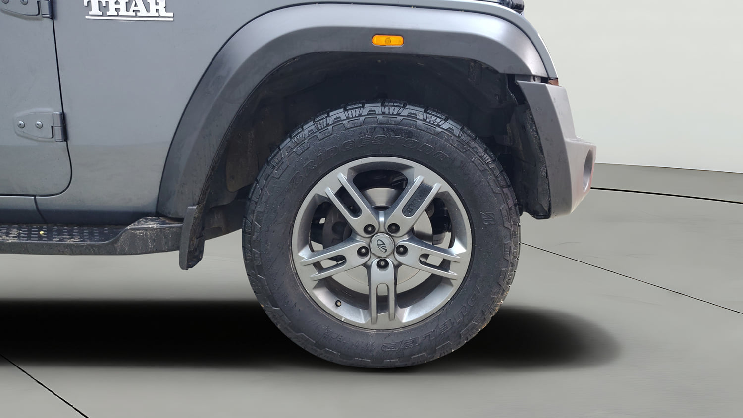 Used 2020 mahindra Thar LX Hard Top Petrol AT 4WD Petrol Automatic tyres RIGHT FRONT TYRE RIM VIEW