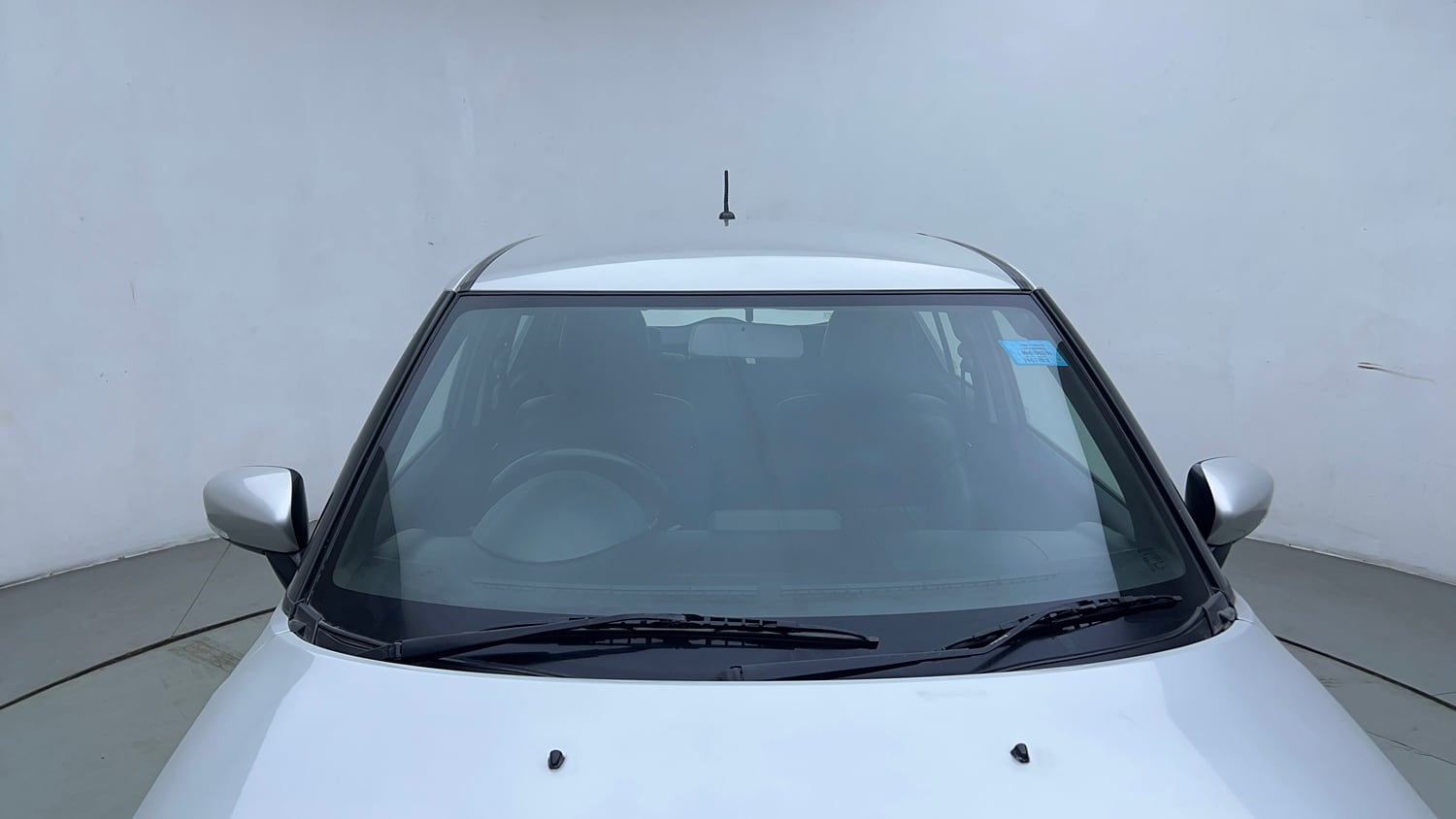 Used 2018 Maruti Suzuki Ignis Delta 1.2 AMT Petrol Automatic exterior FRONT WINDSHIELD VIEW