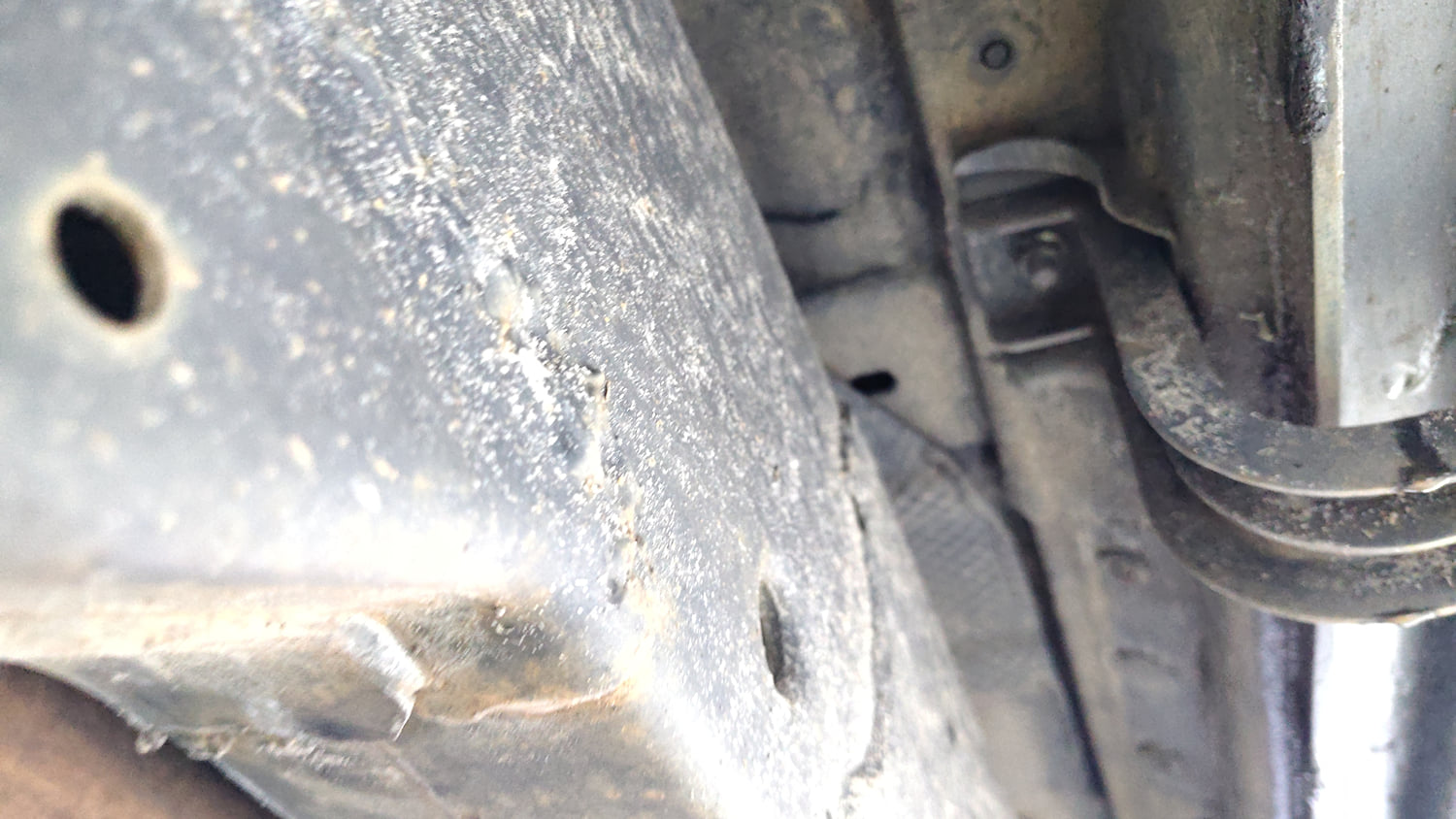 Used 2020 mahindra Thar LX Hard Top Petrol AT 4WD Petrol Automatic extra REAR RIGHT UNDERBODY VIEW