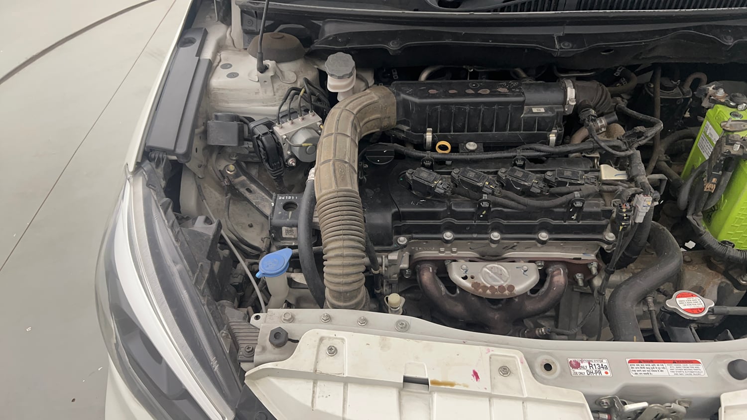 Used 2022 Maruti Suzuki Ciaz Alpha 1.5 Petrol Manual engine ENGINE RIGHT SIDE VIEW