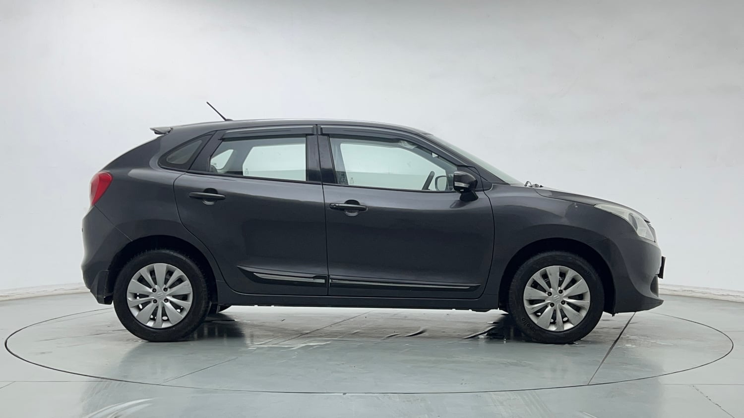 Used 2016 Maruti Suzuki Baleno Delta 1.2 Petrol Manual exterior RIGHT SIDE VIEW
