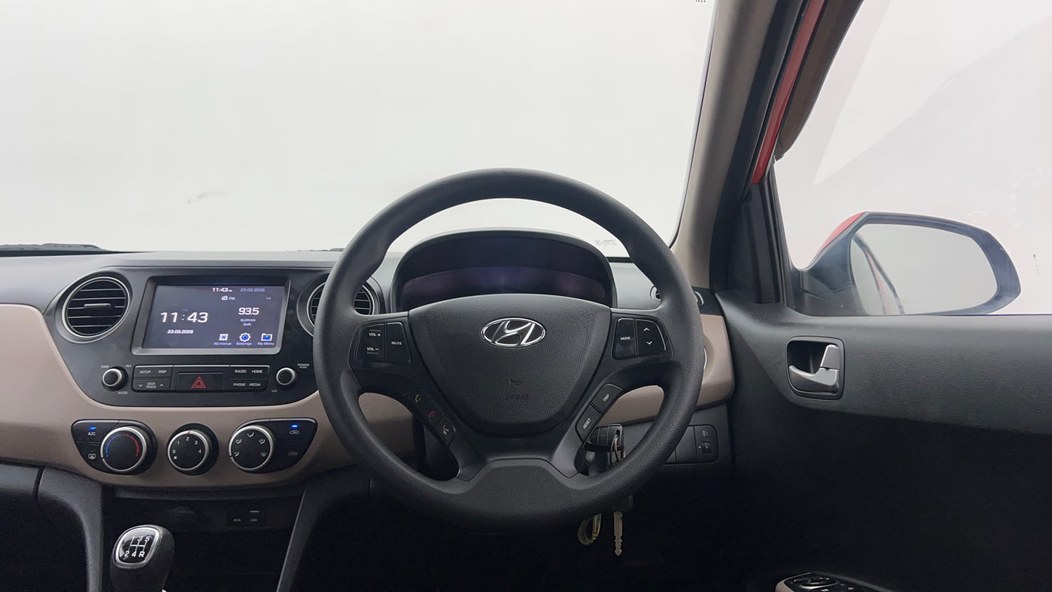 Used 2018 Hyundai Grand i10 Sportz 1.2 Kappa VTVT Petrol Manual interior STEERING VIEW