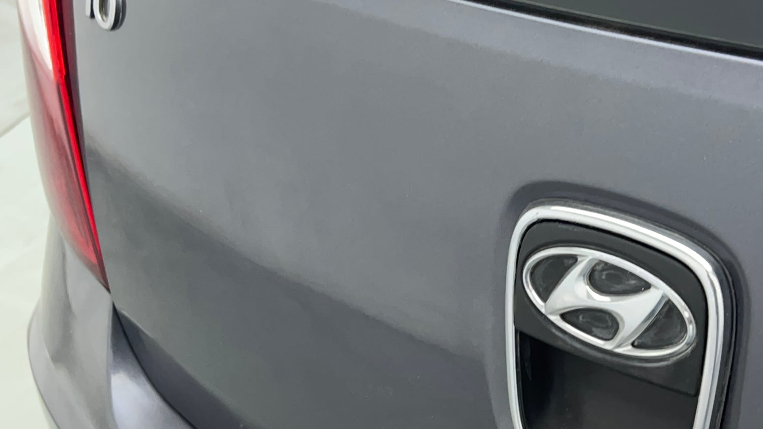 Used 2015 Hyundai i10 Magna 1.1 CNG (Outside Fitted) Cng Manual dents MINOR DENT